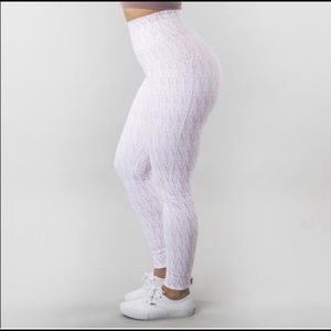 Buffbunny Onyx Leggings - oasis print , size medium